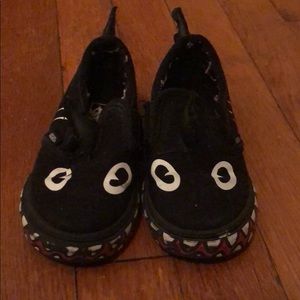 Vans shark week classic slip on